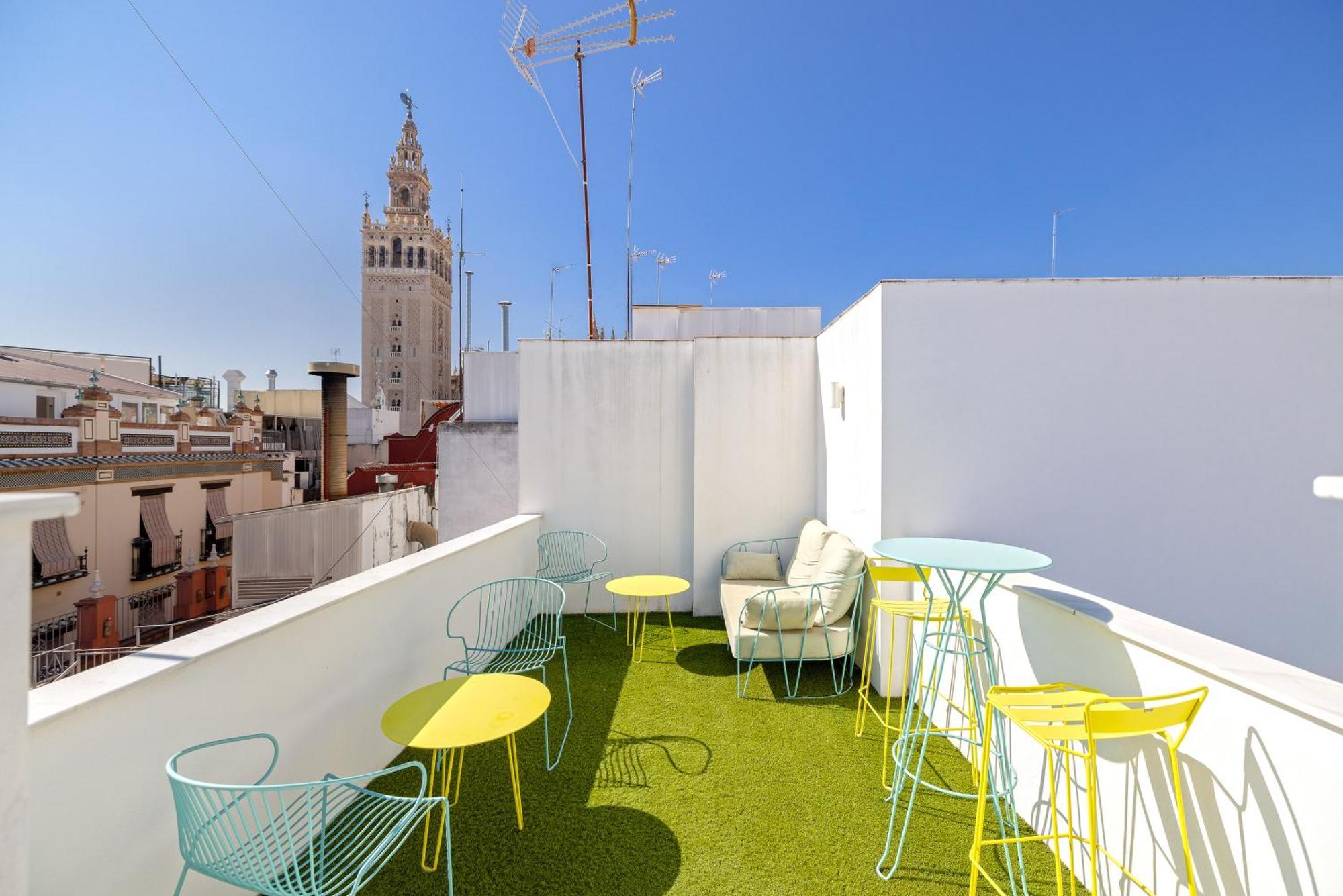 Lukanda Hospec Seville Exterior photo