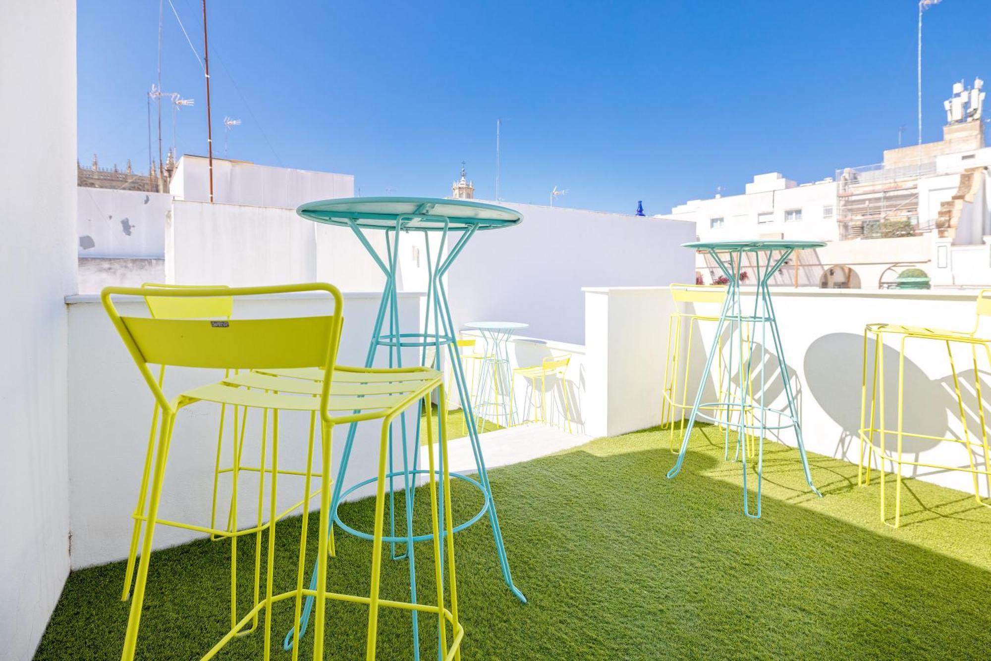 Lukanda Hospec Seville Exterior photo